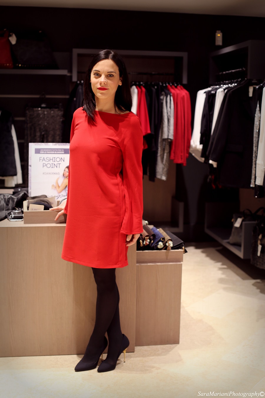 elena schiavon fashion blogger Dani Group Padova look Natale 2014 low cost