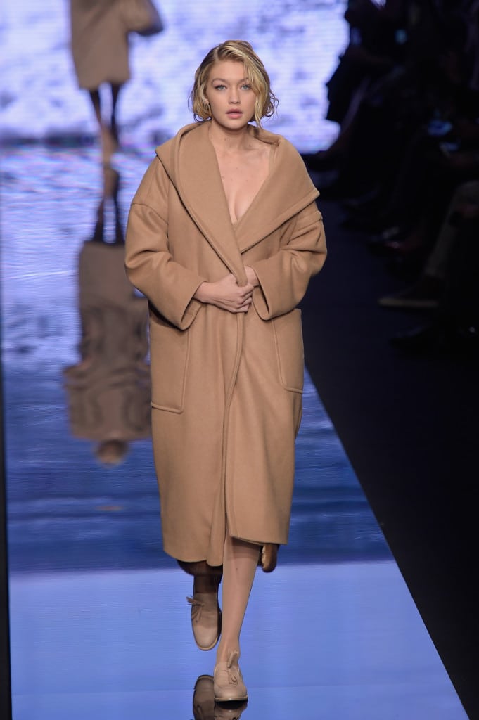 MILAN, ITALY - FEBRUARY 26: Gigi Hadid walks the runway at the Max Mara show during the Milan Fashion Week Autumn/Winter 2015 on February 26, 2015 in Milan, Italy. (Photo by Pietro D'Aprano/Getty Images)