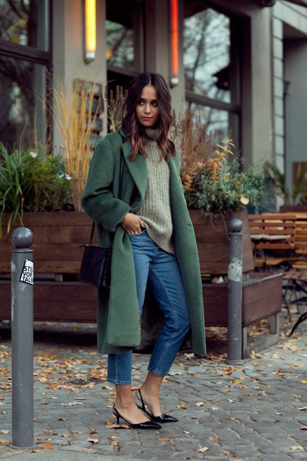 Jeans skinny e cappotto verde